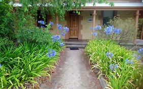 Walnut Cottage